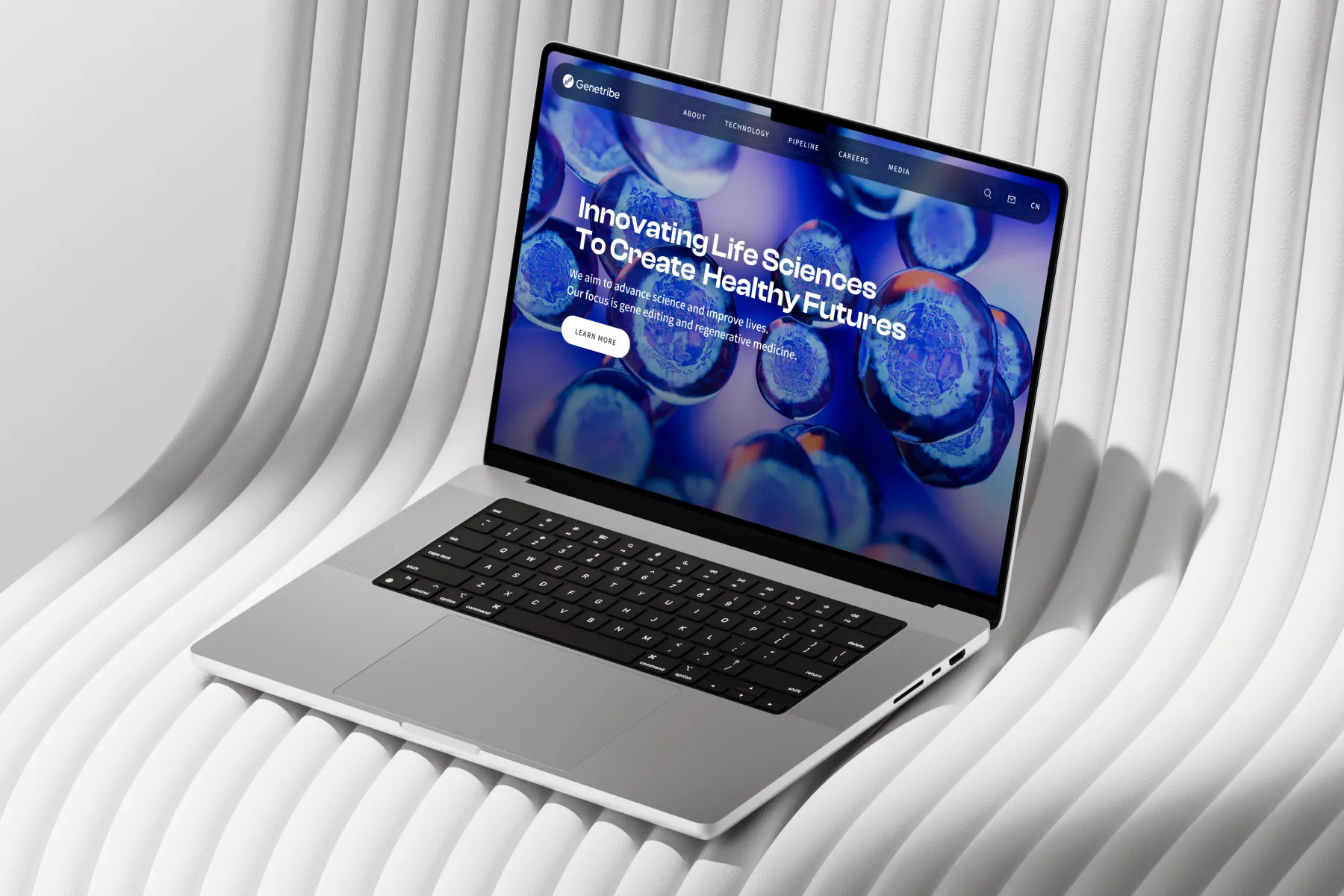 Biotech bilingual website showcase